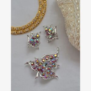 Vintage Sarah Cov Brooch and Earring Set